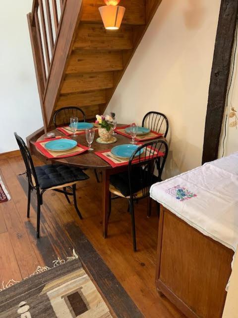Red Gate Cottage Saulgond 外观 照片